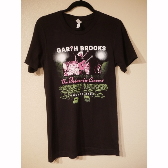 Size: Small Garth Brooks 2020 The Drive-In Concert Men's Black T-Shirt - Picture 3 of 6